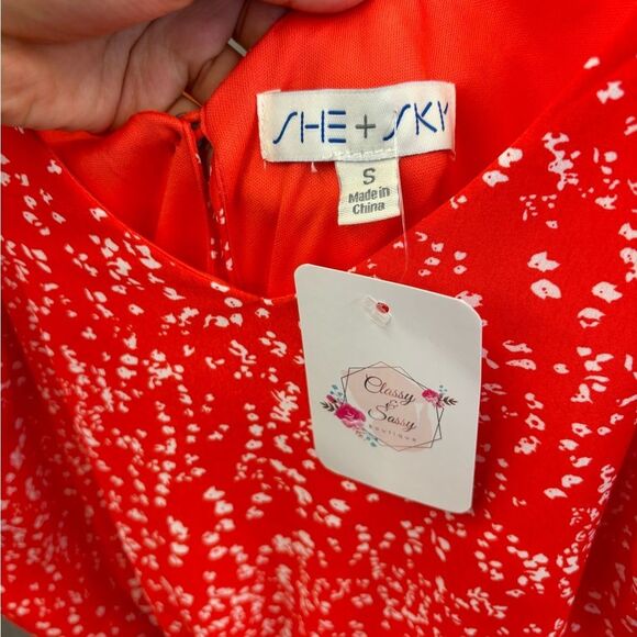 She + Sky Ladies Red Printed Blouse New - Picture 5 of 7